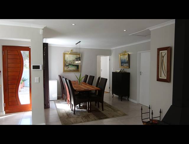 3 BEDROOM HOUSE SOLD IN FLAMINGO VLEI